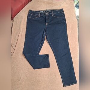 Women's Dark Blue Jeans